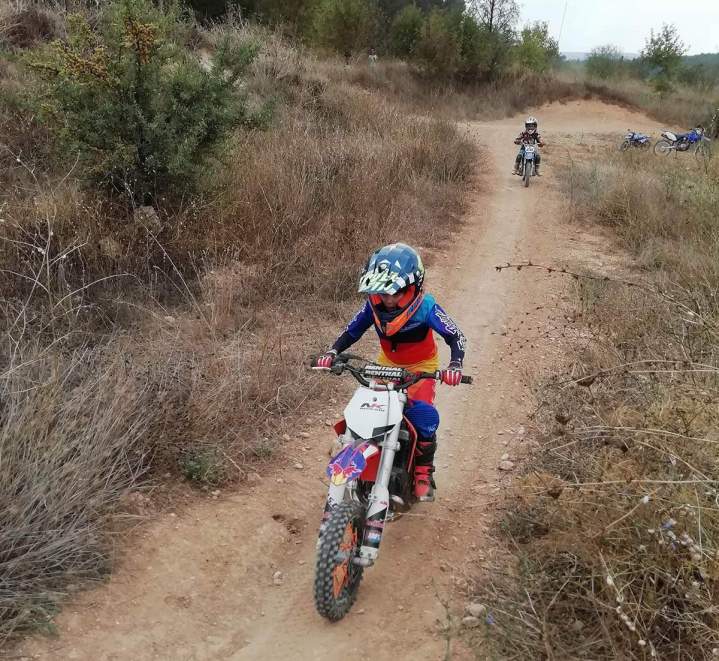 Cours moto-cross enfants et ados Aix-en-Provence