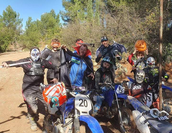Cours de perfectionnement motocross et enduro Aix-en-Provence