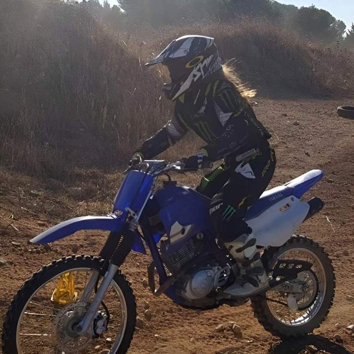 Stages de perfectionnement motocross et enduro Aix-en-Provence